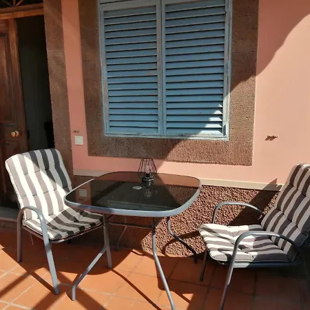 A Casa Do Caseiro בית הארחה 2*