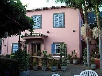 A Casa Do Caseiro 2* פונשל