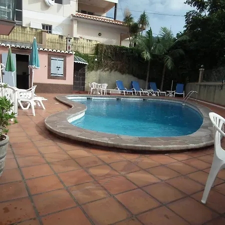A Casa Do Caseiro פונשל